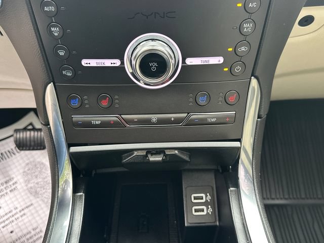 Used 2020 Ford Edge Titanium w/ Equipment Group 301A AWD/4WD image 36