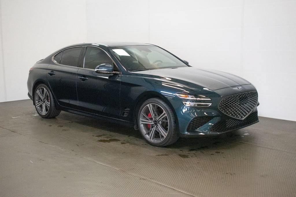 Used 2025 Genesis G70 3.3T Advanced AWD/4WD image 1