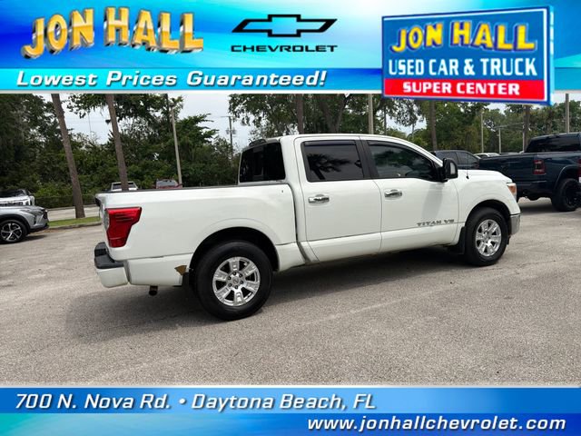 Used 2018 Nissan Titan SV w/ SV Convenience Package RWD image 14