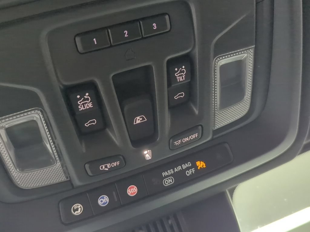Used 2026 GMC Sierra 2500 AT4 w/ Technology Package AWD/4WD image 28
