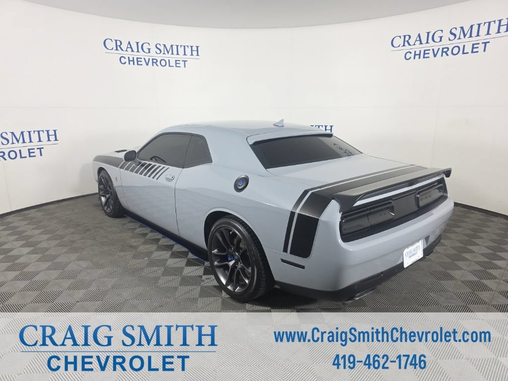 Used 2021 Dodge Challenger R/T Scat Pack RWD image 3