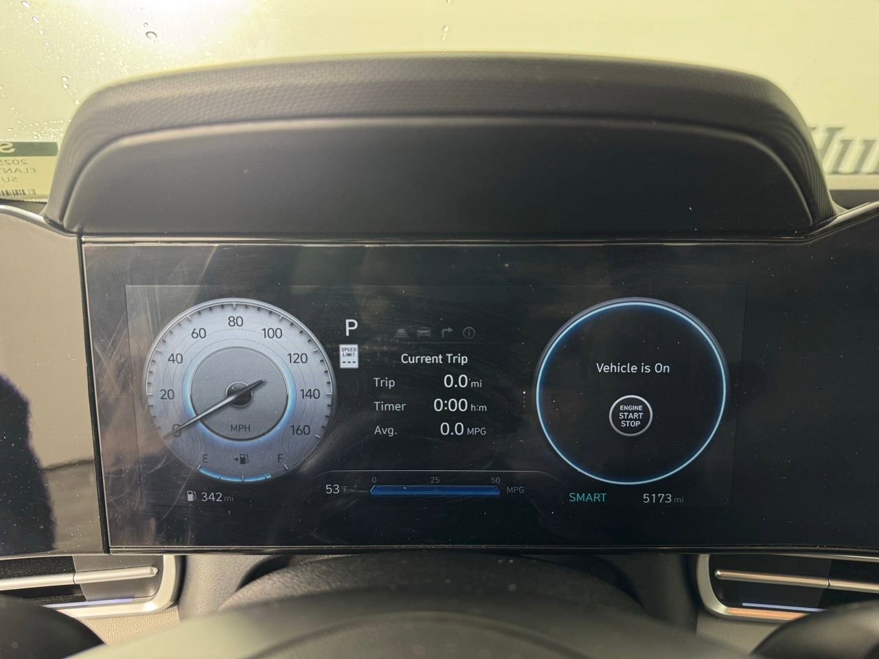 Used 2025 Hyundai Elantra Limited image 23