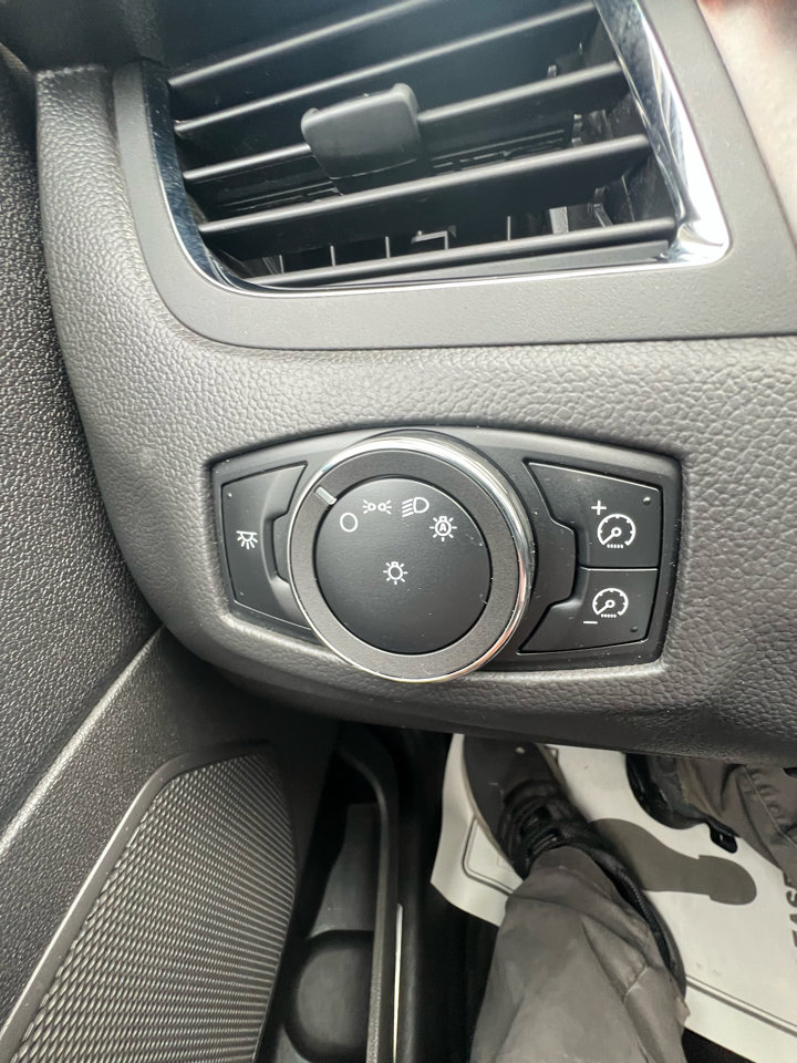 Used 2011 Ford Edge Limited w/ Canadian Touring Pkg image 23