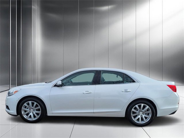 Used 2016 Chevrolet Malibu LTZ image 26