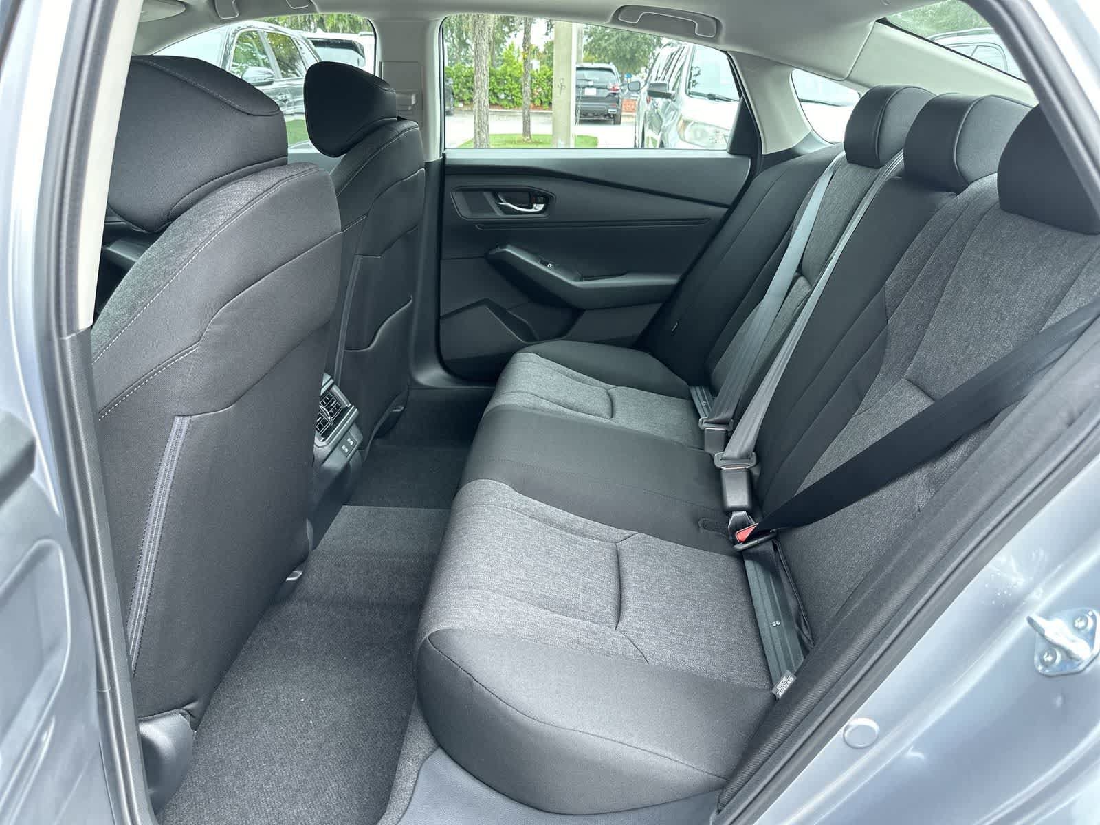 Used 2025 Honda Accord SE image 15