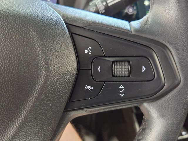 Used 2023 Chevrolet Bolt LT w/ Infotainment Package image 23
