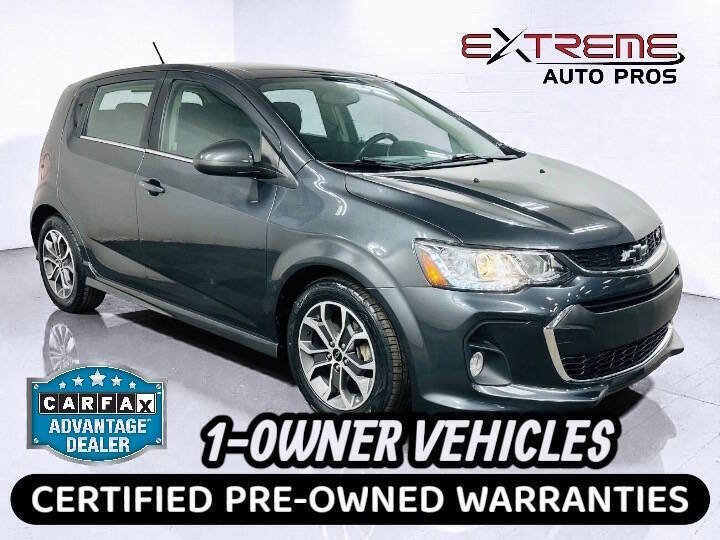 Used 2019 Chevrolet Sonic LT w/ Convenience Package FWD image 1