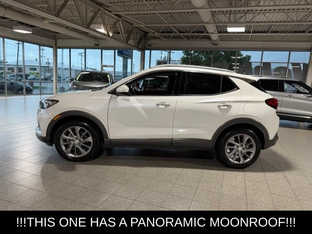 Used 2023 Buick Encore GX Essence w/ Experience Buick Package FWD image 5