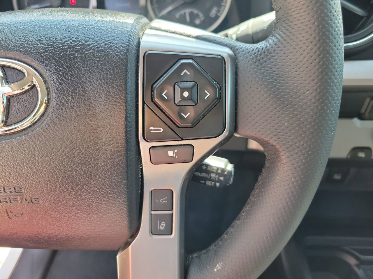 Used 2023 Toyota Tacoma SR5 image 20