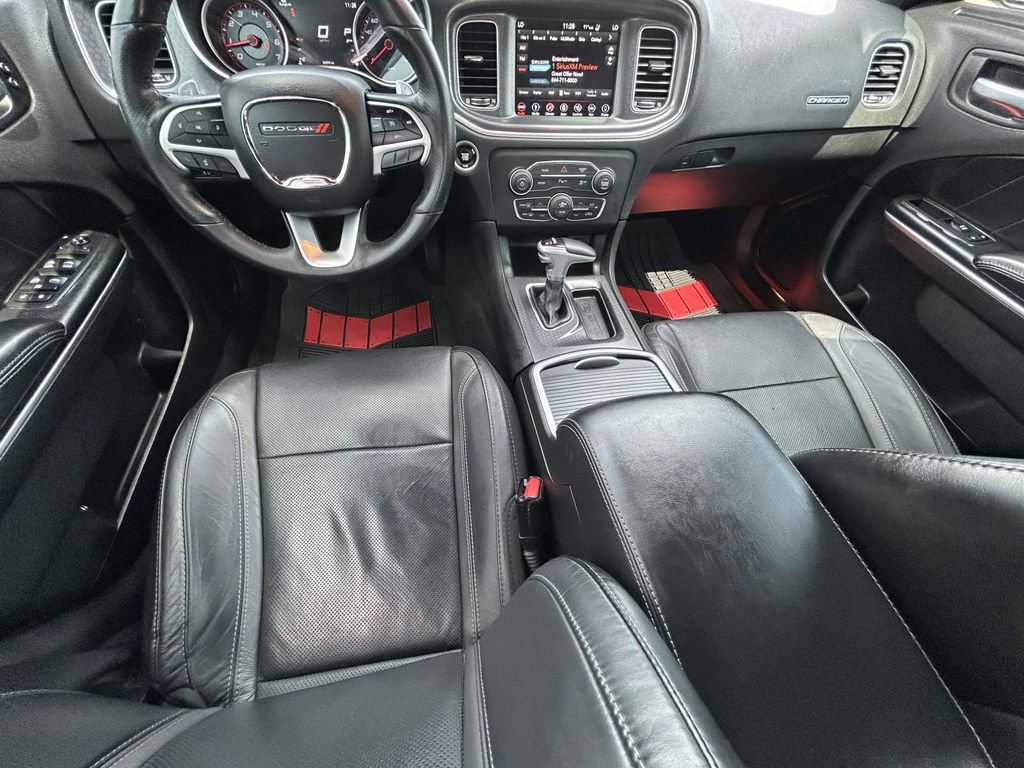Used 2018 Dodge Charger R/T w/ Navigation & Travel Group RWD image 15