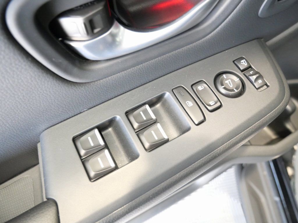 Used 2025 Honda Pilot Black Edition image 15