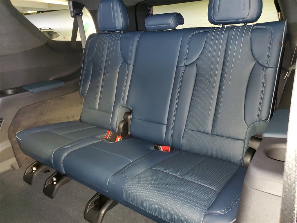 New 2026 Cadillac Escalade IQL Luxury image 12