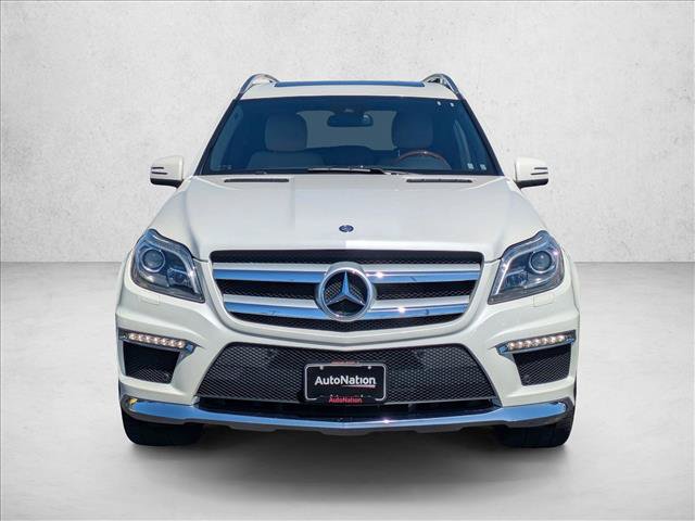 Used 2013 Mercedes-Benz GL 550 4MATIC image 2