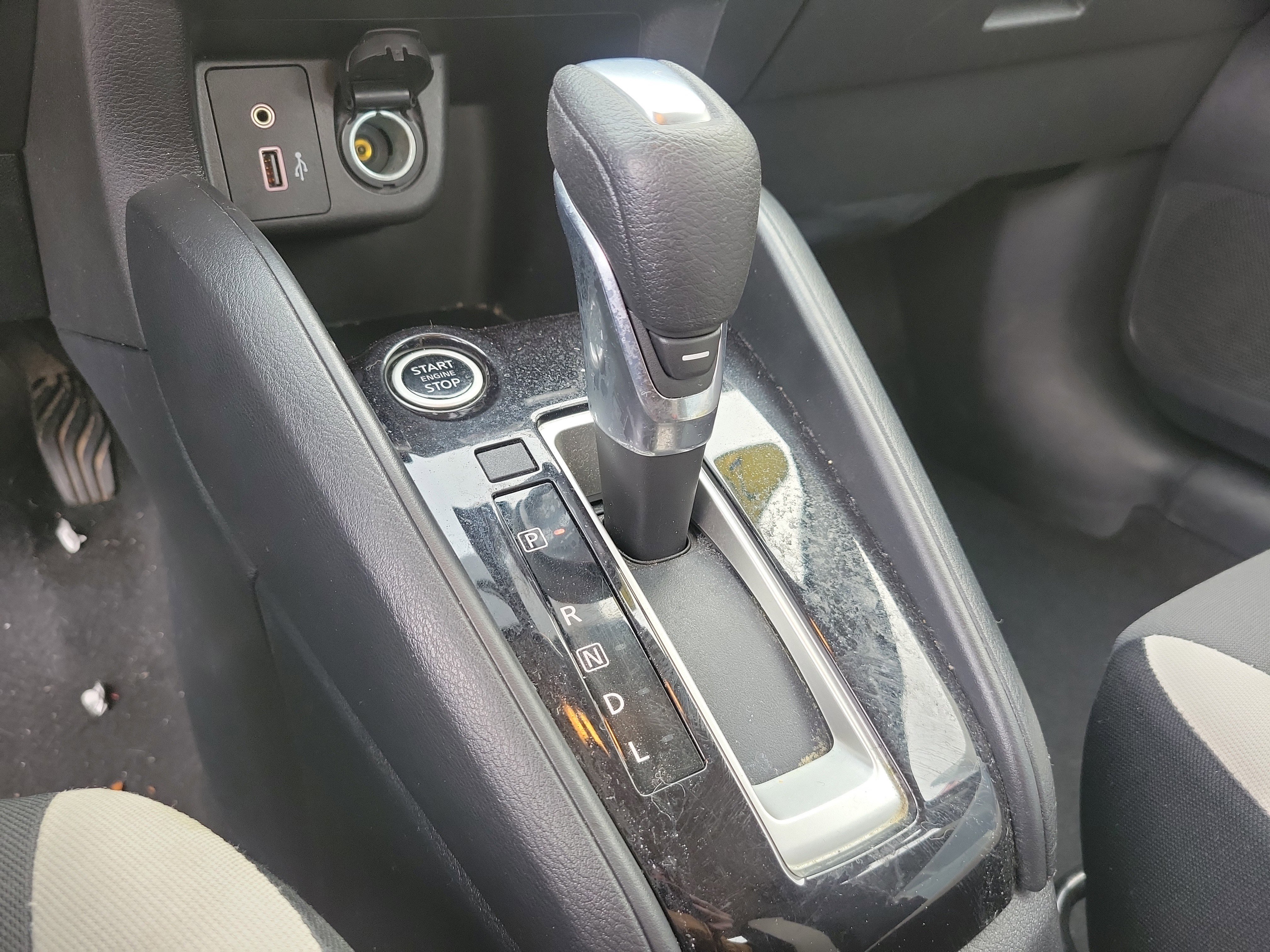 Used 2021 Nissan Versa SV image 19