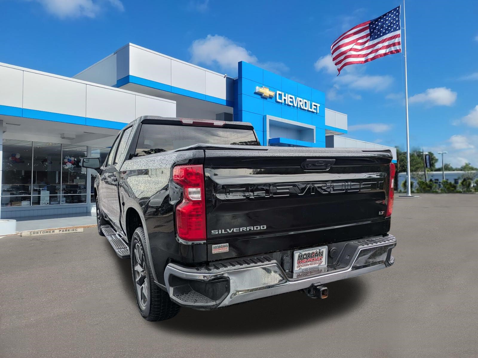 Used 2024 Chevrolet Silverado 1500 LT RWD image 5