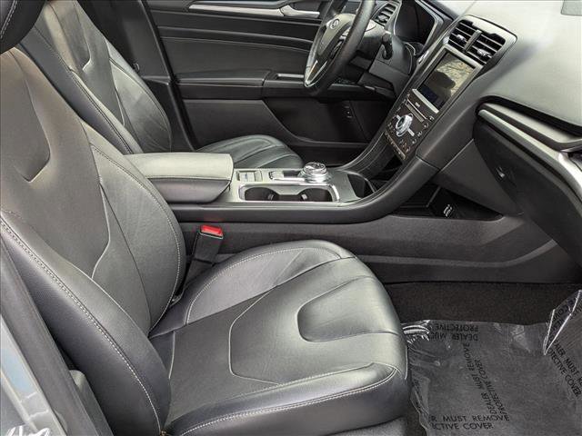 Used 2020 Ford Fusion Energi Titanium image 22