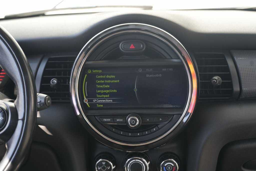 Used 2014 MINI Cooper 2-Door Hardtop image 31