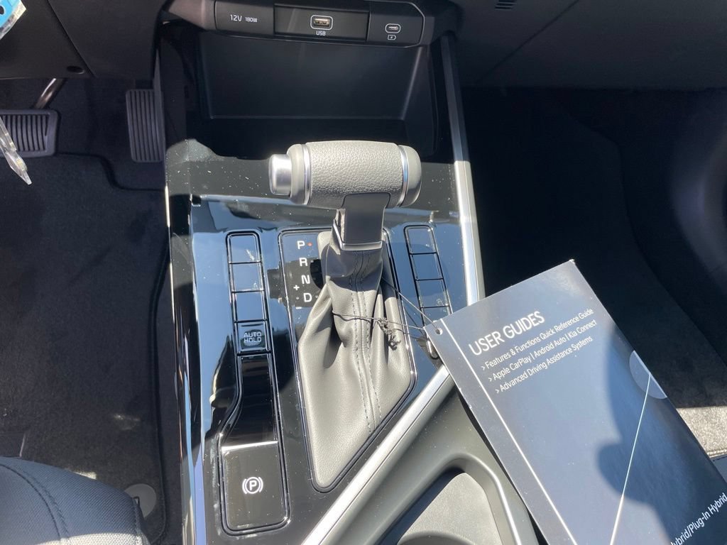 New 2026 Kia Niro LX FWD image 15