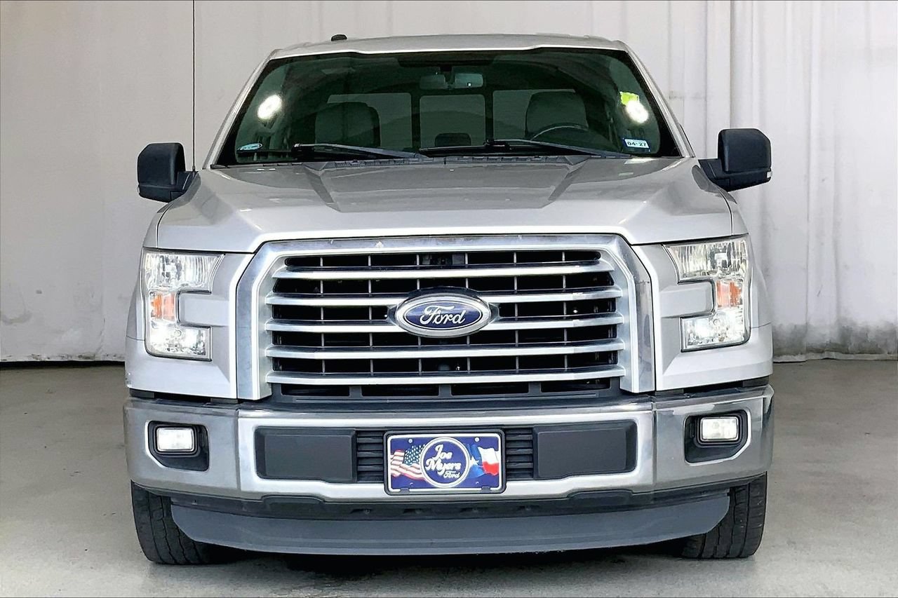 Used 2016 Ford F150 XLT w/ Equipment Group 302A Luxury RWD image 3