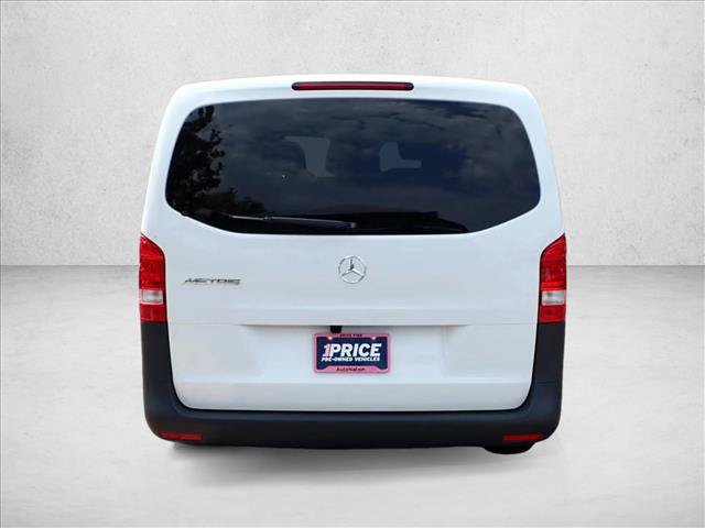 Used 2023 Mercedes-Benz Metris Passenger image 3
