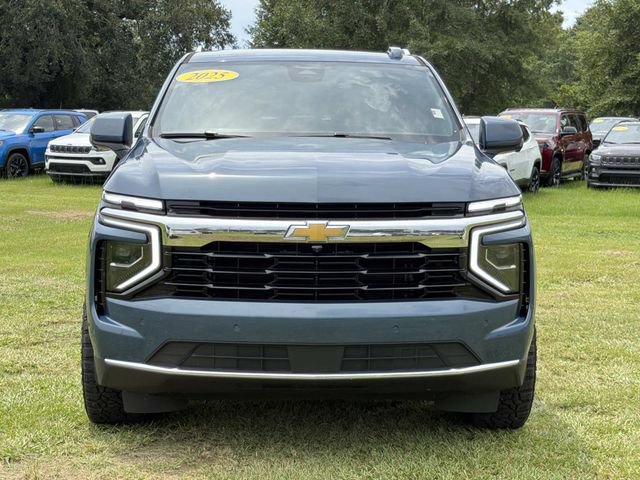 Used 2025 Chevrolet Tahoe LS RWD image 3