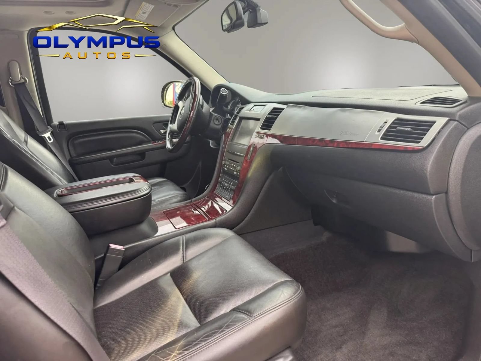 Used 2013 Cadillac Escalade ESV Premium AWD/4WD image 19
