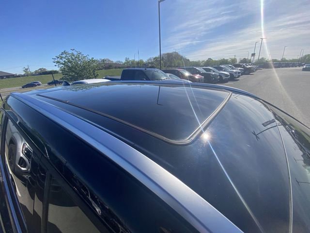 Used 2023 Toyota Highlander Platinum image 13