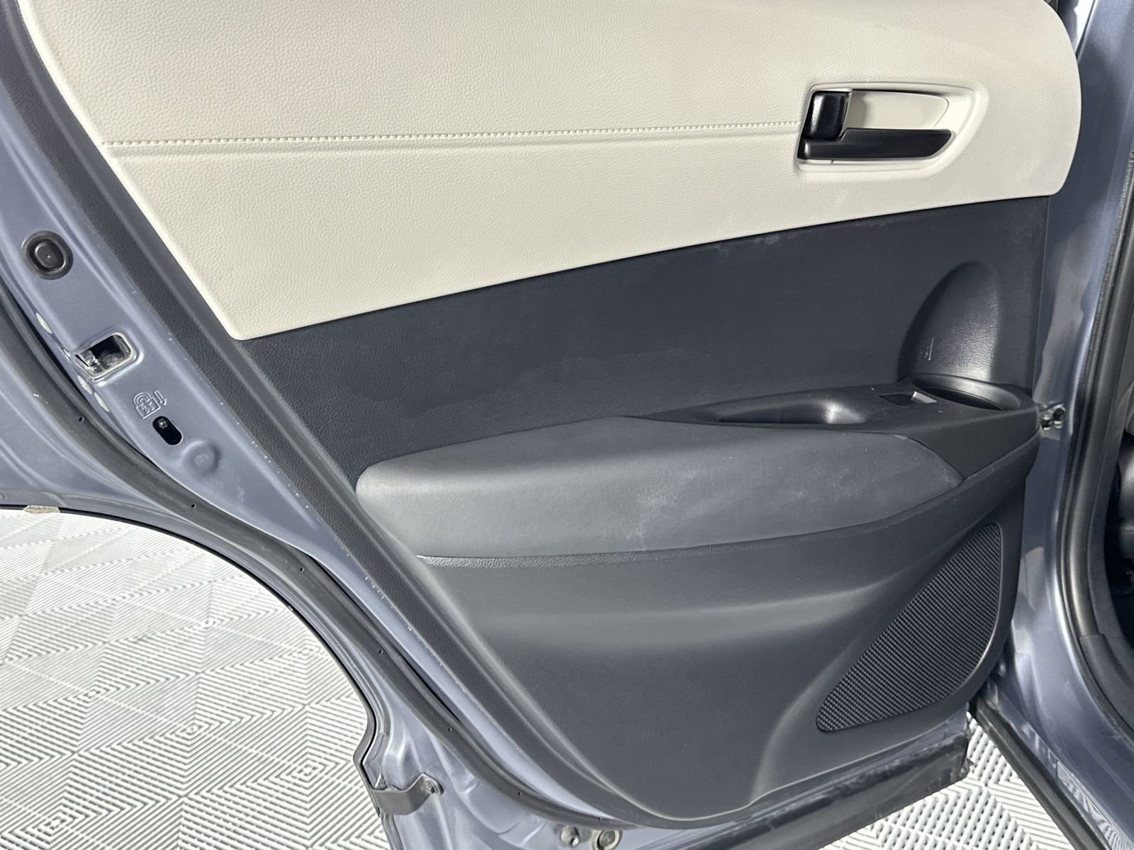 Used 2022 Toyota Corolla Cross L FWD image 29