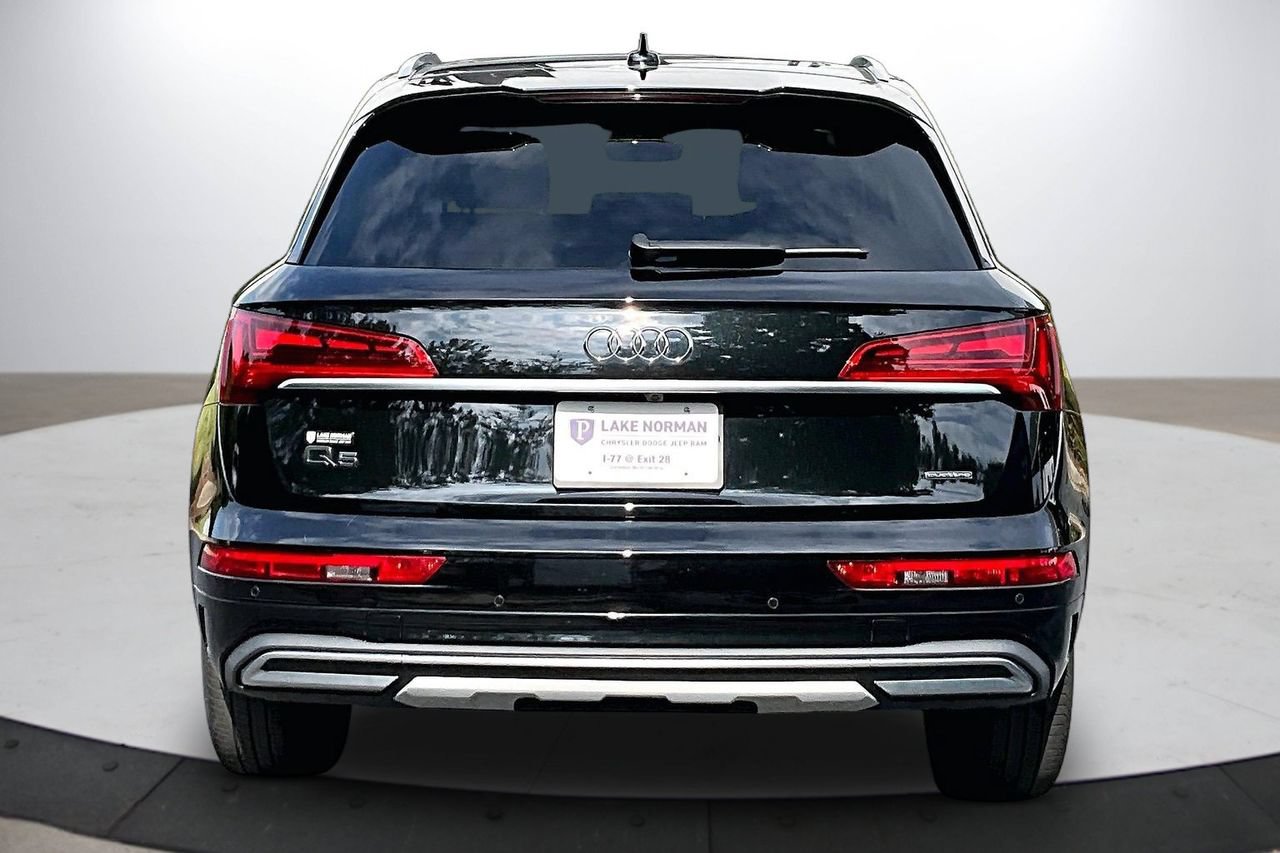 Used 2023 Audi Q5 2.0T Premium w/ Convenience Package AWD/4WD image 8