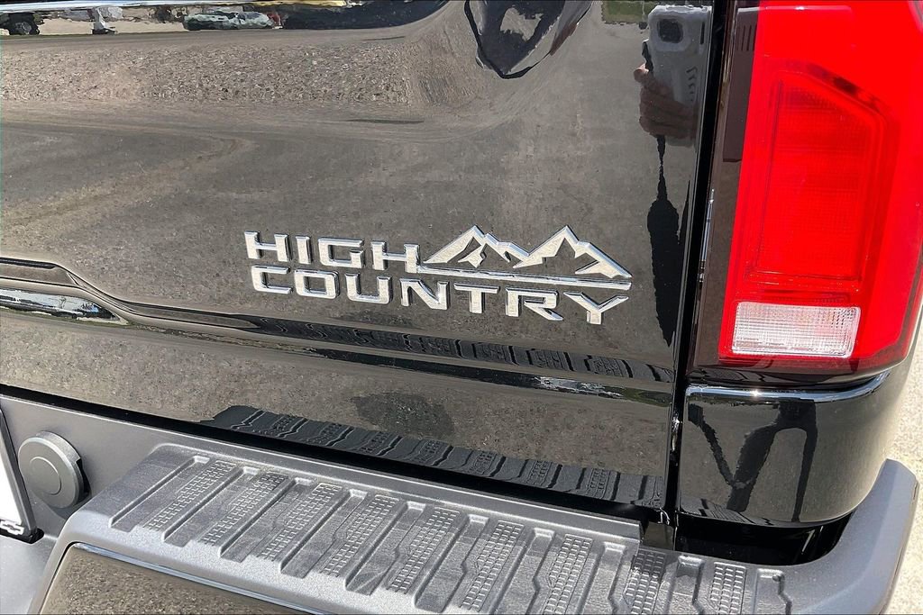 New 2026 Chevrolet Silverado 2500 High Country w/ High Country Premium Package image 9