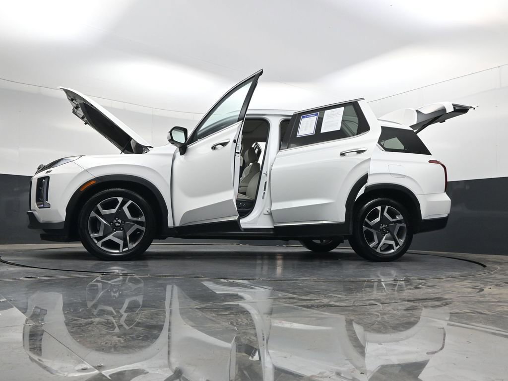 Used 2024 Hyundai Palisade Limited FWD image 45