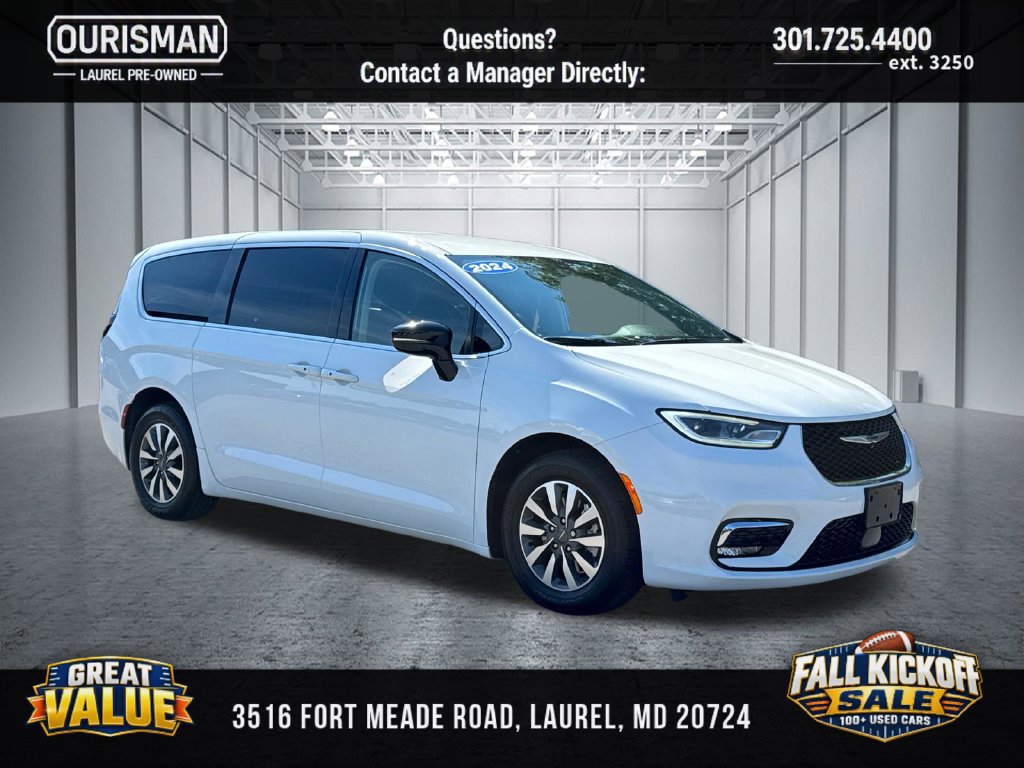 Used 2024 Chrysler Pacifica Limited