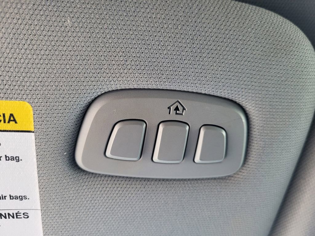 Certified 2023 Ford Explorer XLT w/ Equipment Group 202A image 33