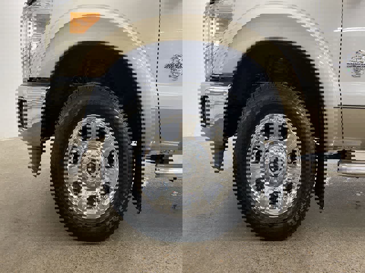 Used 2012 Ford F250 Lariat w/ Chrome Pkg AWD/4WD image 12