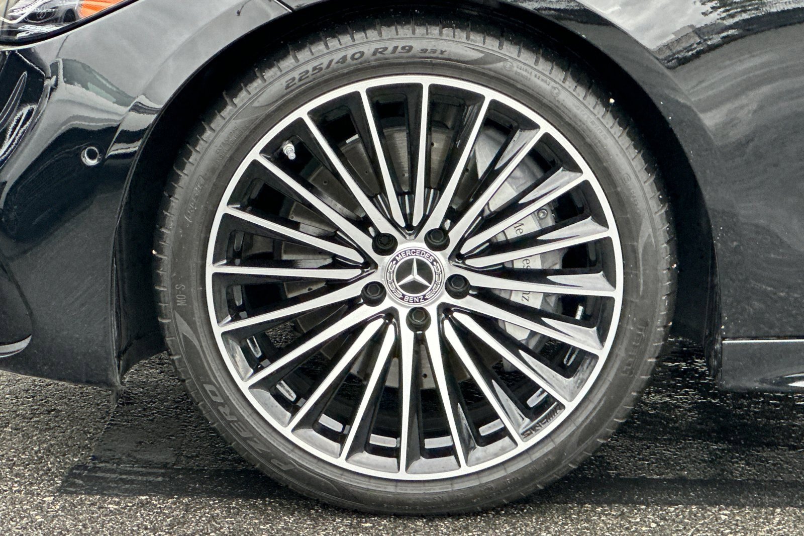 Certified 2025 Mercedes-Benz C 300 Sedan image 31