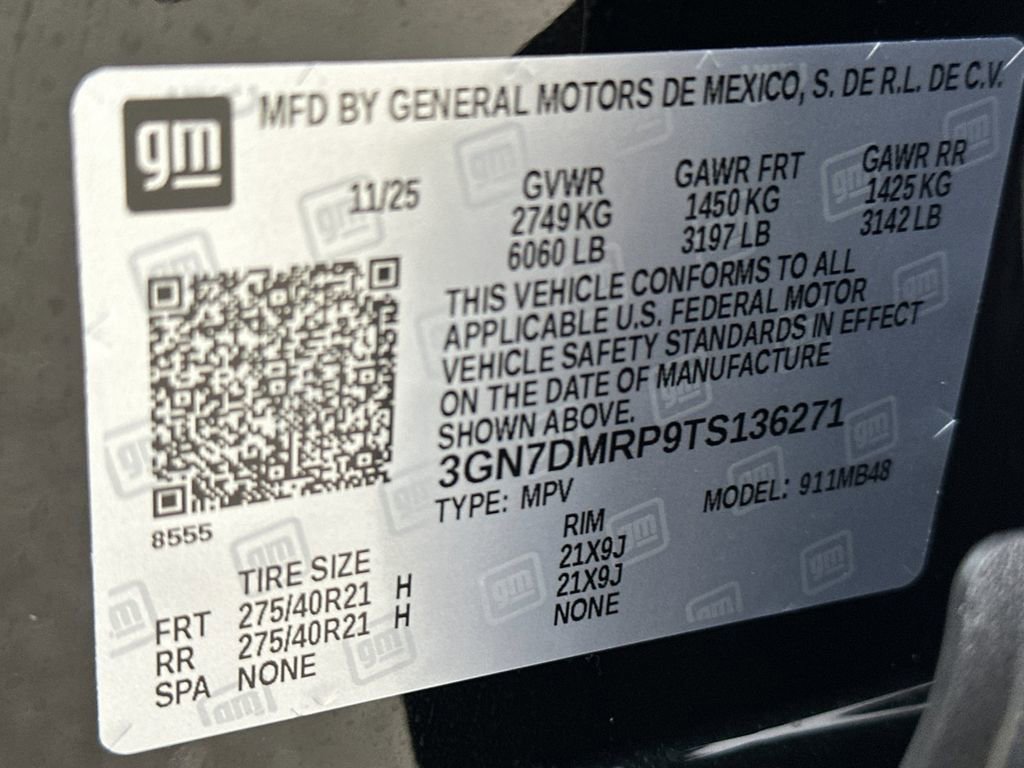 Used 2026 Chevrolet Equinox EV LT w/ Comfort Package image 25