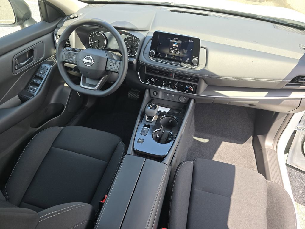 Used 2025 Nissan Rogue S image 21