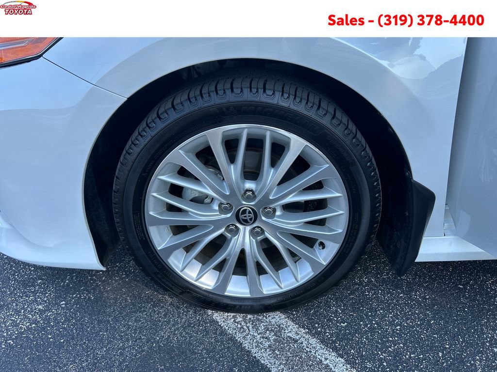 Certified 2020 Toyota Camry XLE FWD image 25