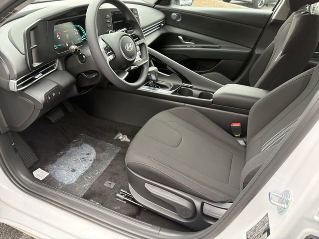 New 2026 Hyundai Elantra Blue image 9
