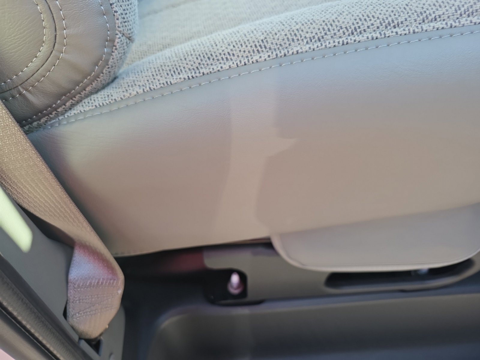 New 2025 Chevrolet Express 2500 Extended w/ Driver Convenience Package image 27