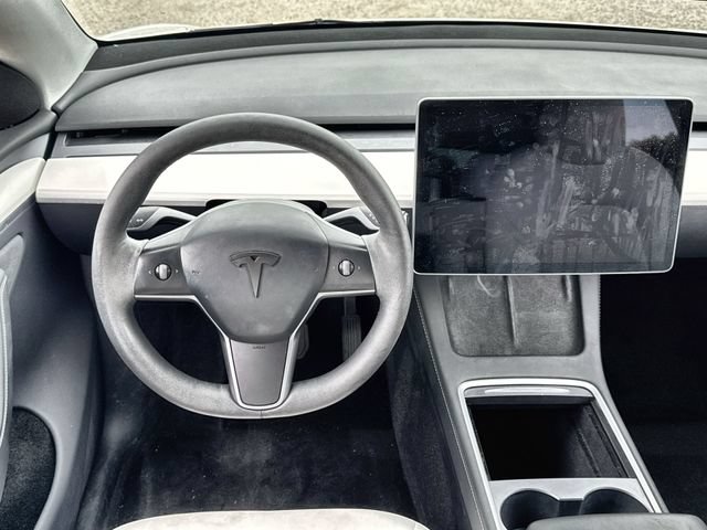 Used 2023 Tesla Model Y Long Range AWD/4WD image 14