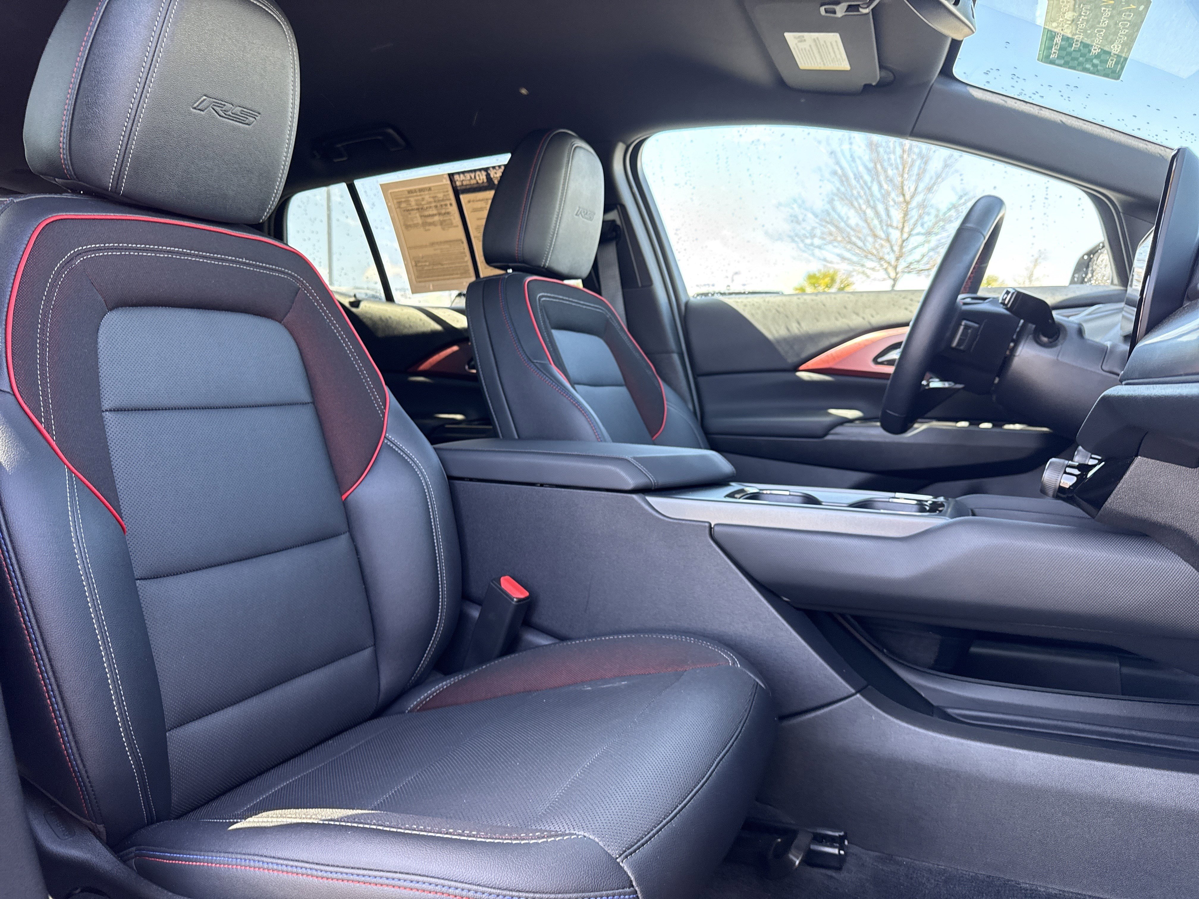Used 2024 Chevrolet Equinox EV RS image 43