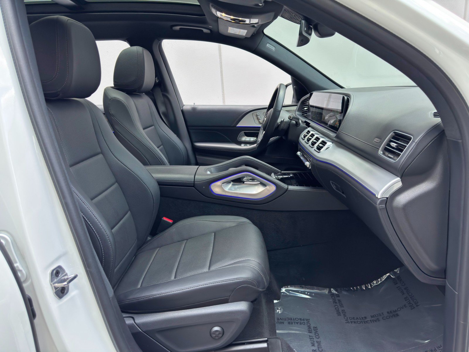 Used 2023 Mercedes-Benz GLS 450 4MATIC image 16