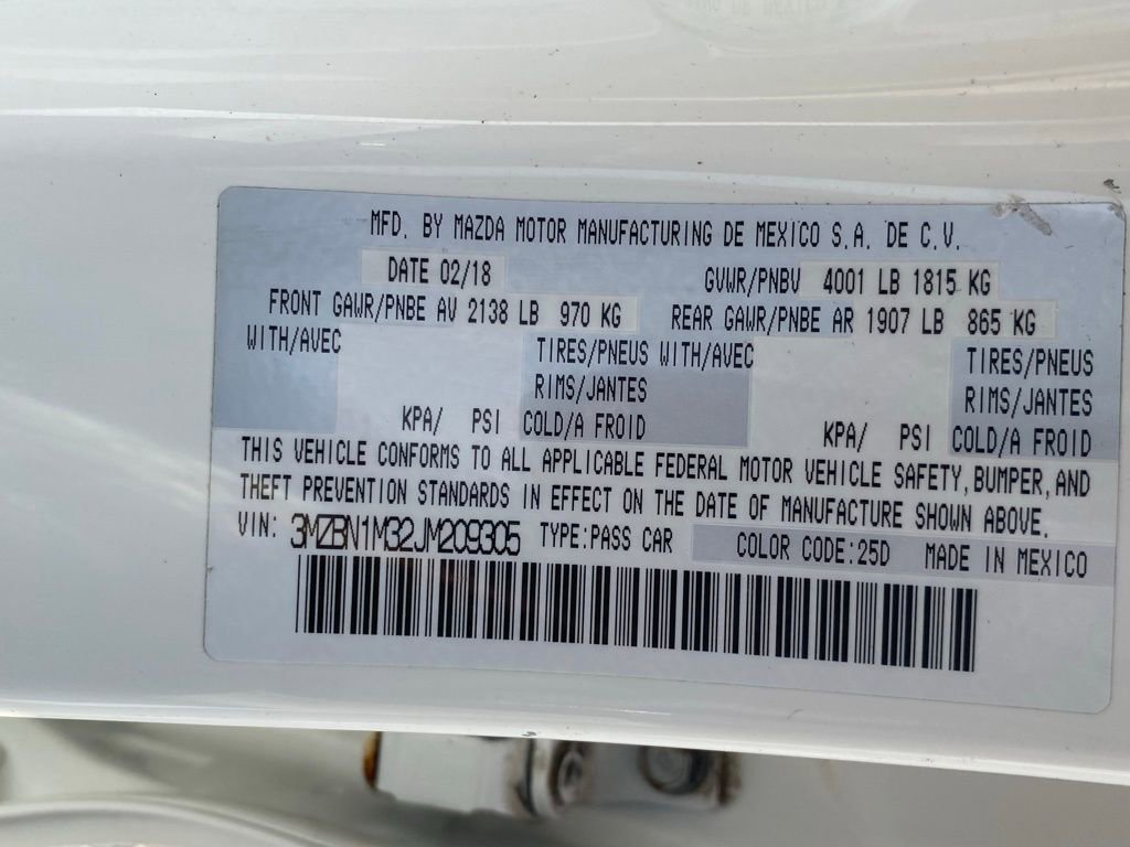 Used 2018 MAZDA MAZDA3 Grand Touring w/ Premium Equipment Package image 23