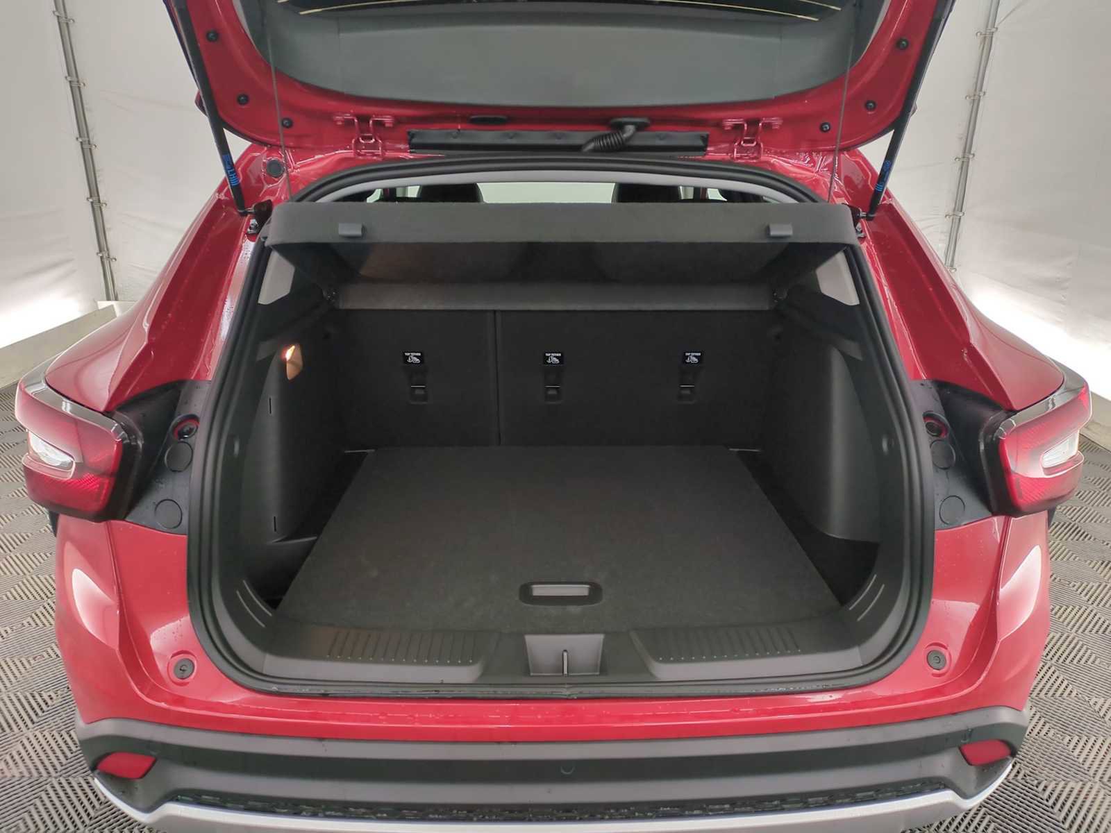 New 2026 Chevrolet Trax LT w/ Driver Confidence Package image 28