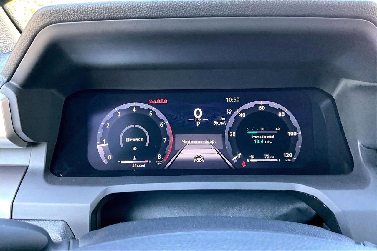 Used 2025 Toyota Tacoma TRD Sport AWD/4WD image 10