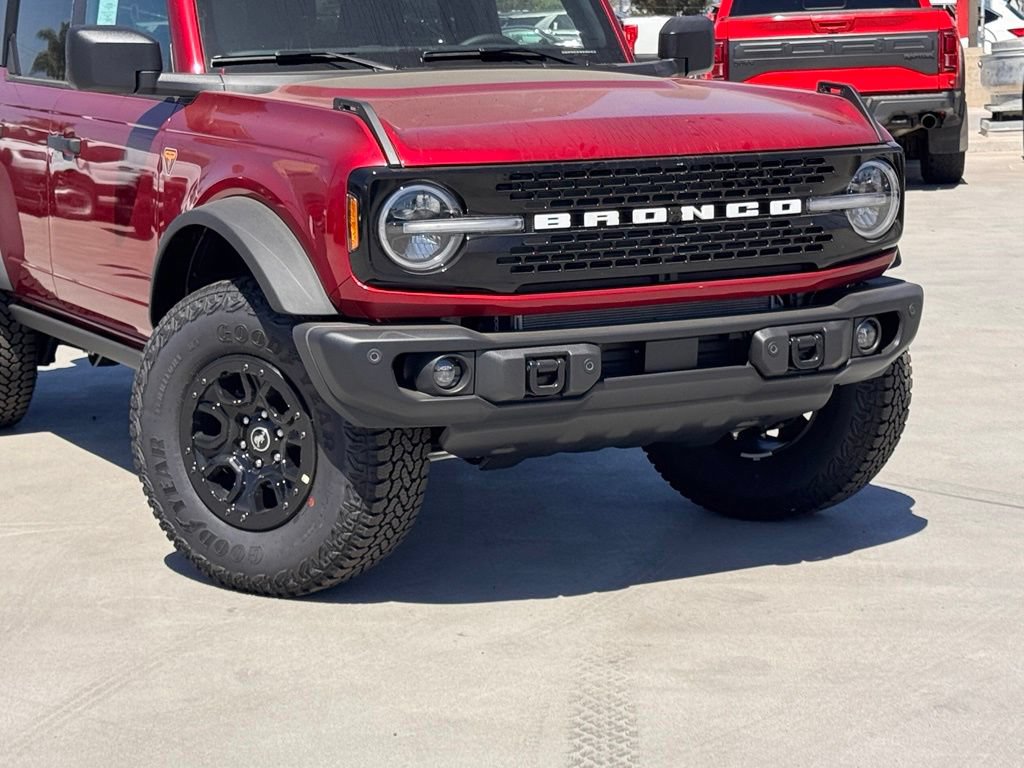 New 2026 Ford Bronco Badlands w/ Wildtrak Package AWD/4WD image 3