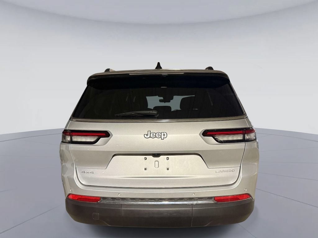 Used 2025 Jeep Grand Cherokee L Laredo w/ Luxury Tech Group I AWD/4WD image 5