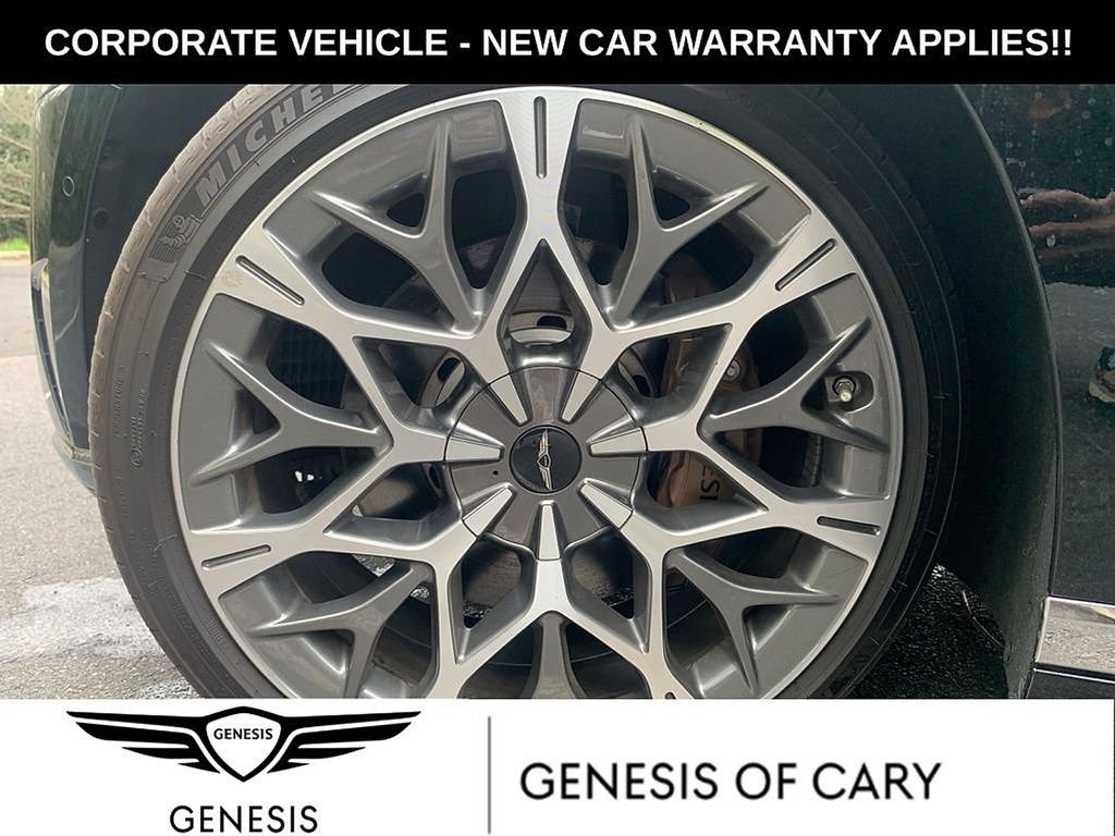 Used 2025 Genesis G90 3.5T AWD/4WD image 25