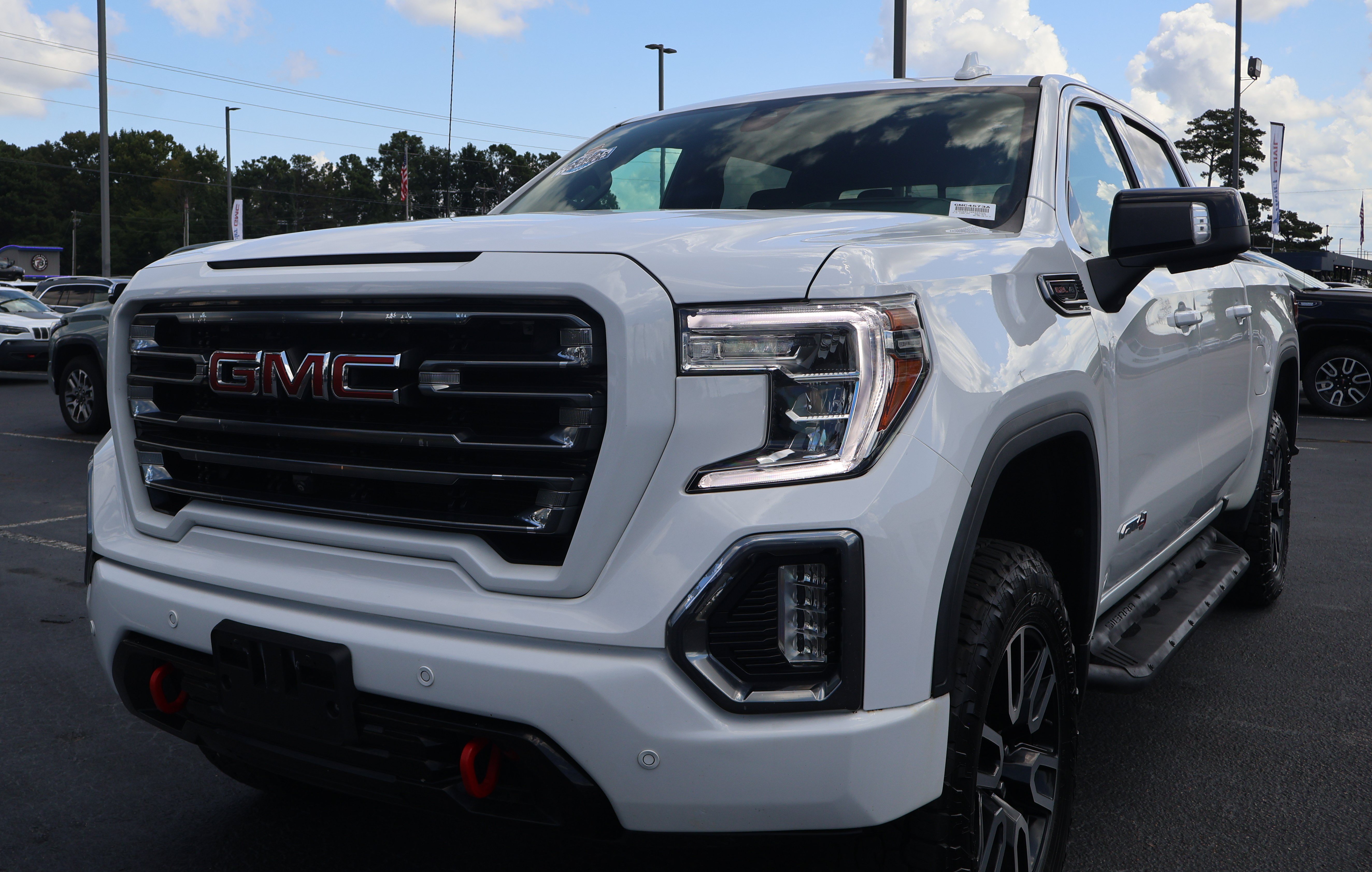 Used 2021 GMC Sierra 1500 AT4 w/ AT4 Value Package AWD/4WD image 15